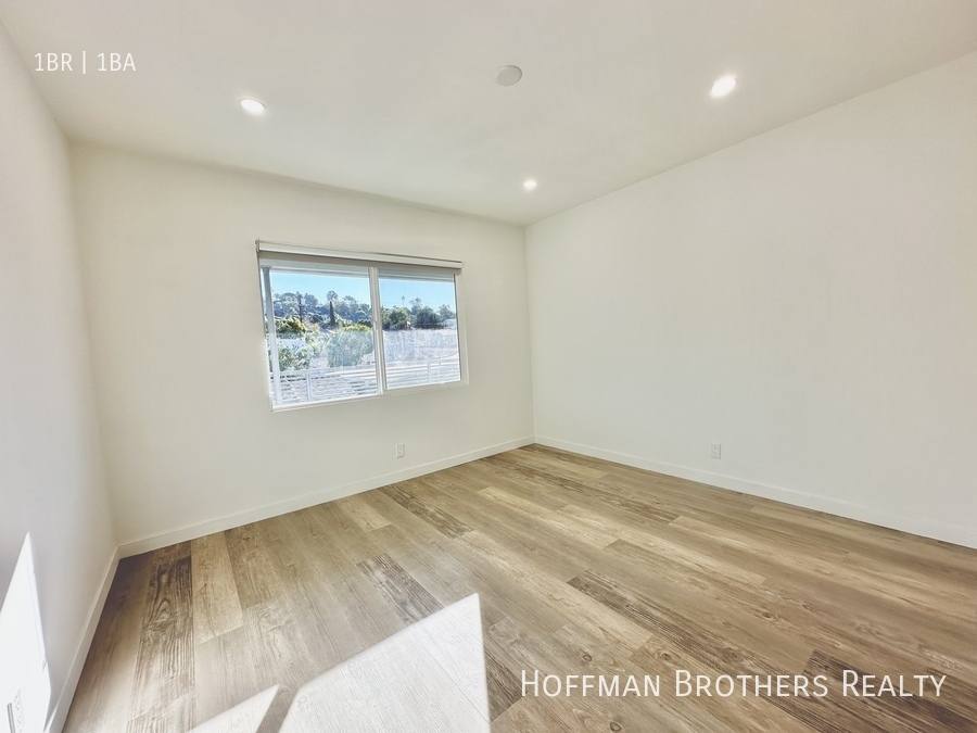 Apartment for rent at 2433 W Ave 33 #1 2, Los Angeles, CA 90065
