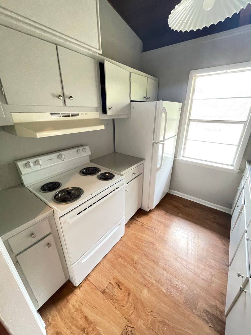 Apartment for rent at 242 Georgia Ave, Statesboro, GA 30458
