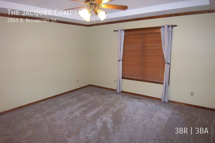 House for rent at 2045 E Richmond St, Springfield, MO 65804