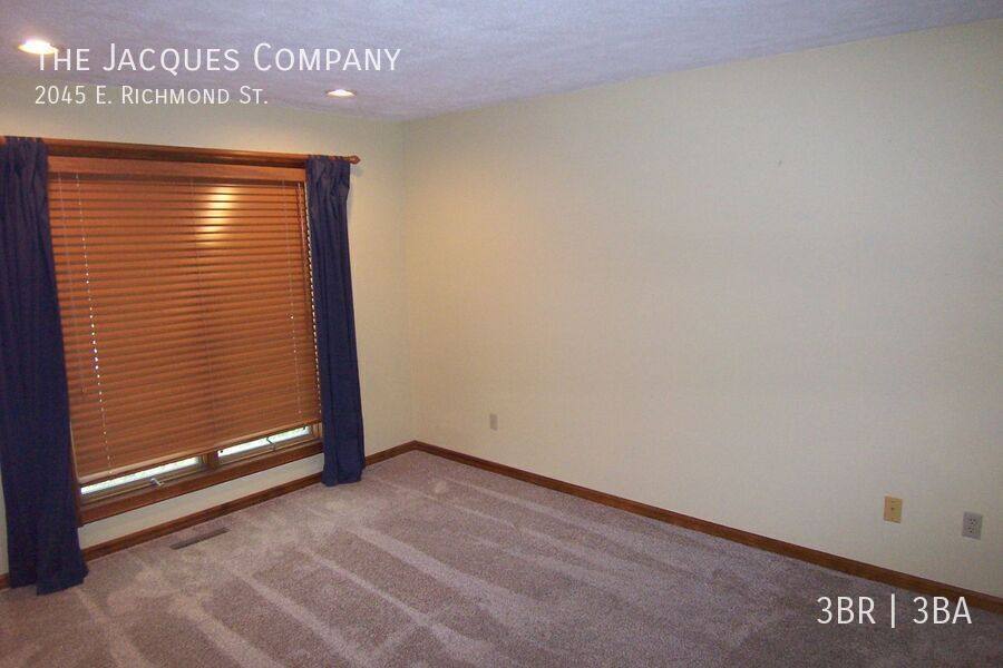 House for rent at 2045 E Richmond St, Springfield, MO 65804