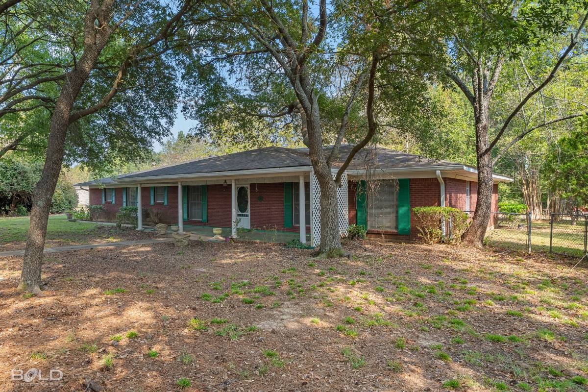 House for rent at 595 N Main St, Sibley, LA 71073