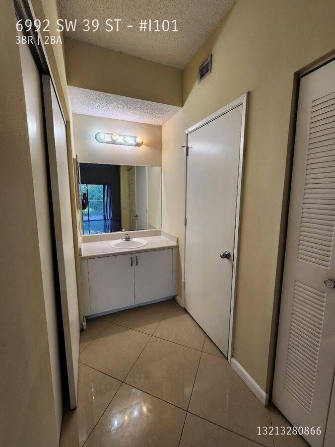 Apartment for rent at 6992 SW 39 St #I101, Fort Lauderdale, FL 33314