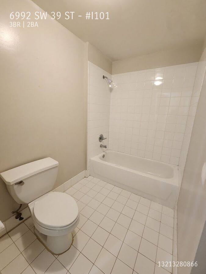 Apartment for rent at 6992 SW 39 St #I101, Fort Lauderdale, FL 33314