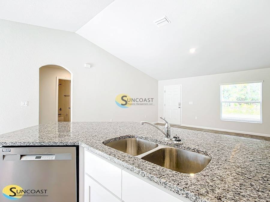 House for rent at 1 Oak Circle Course, Ocala, FL 34472