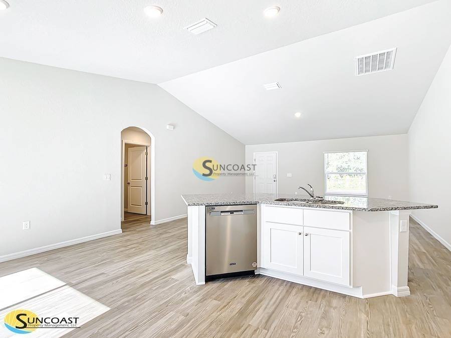 House for rent at 1 Oak Circle Course, Ocala, FL 34472