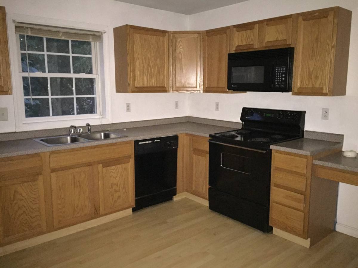 Apartment for rent at 13 Meadow St, Claremont, NH 03743