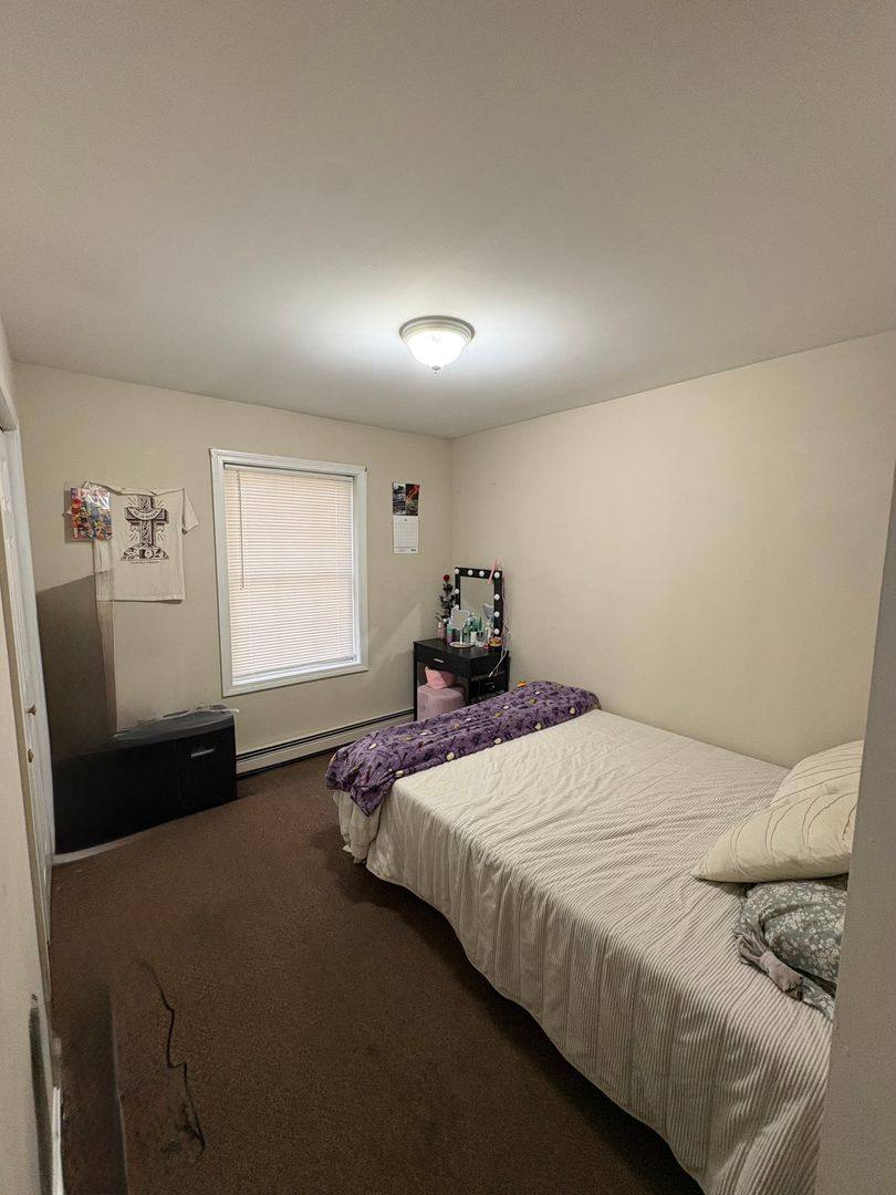 Apartment for rent at 13 Meadow St, Claremont, NH 03743