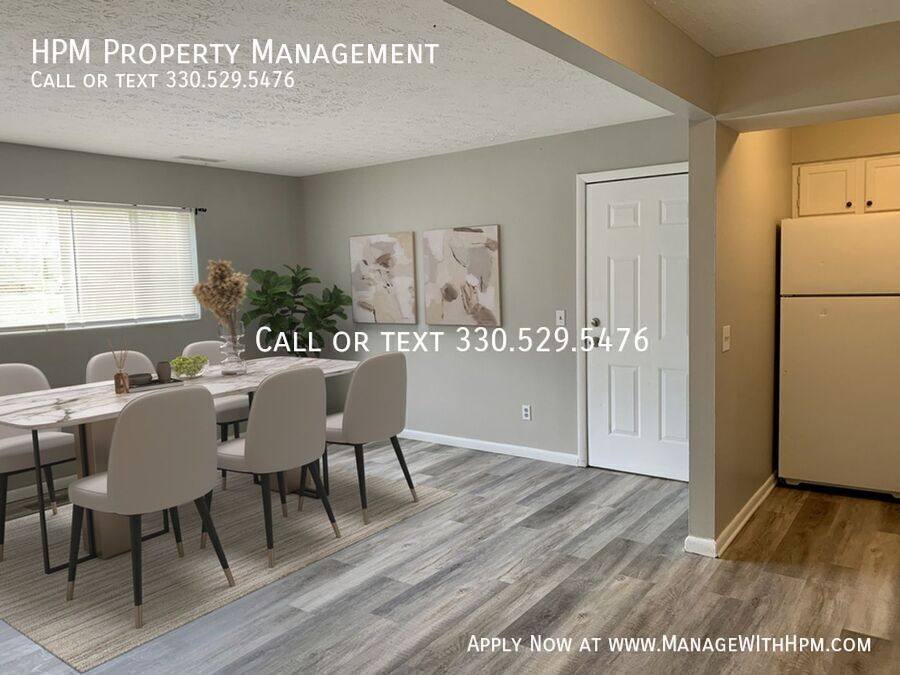 Apartment for rent at 4233 Middlebranch Ave NE #4, Canton, OH 44705