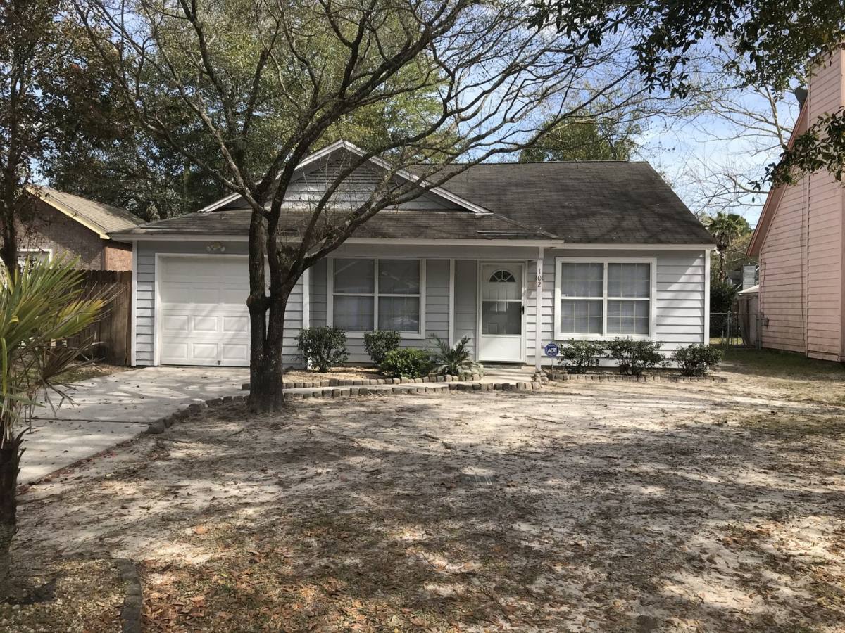 House for rent at 102 S Quail Crossing, Savannah, GA 31419