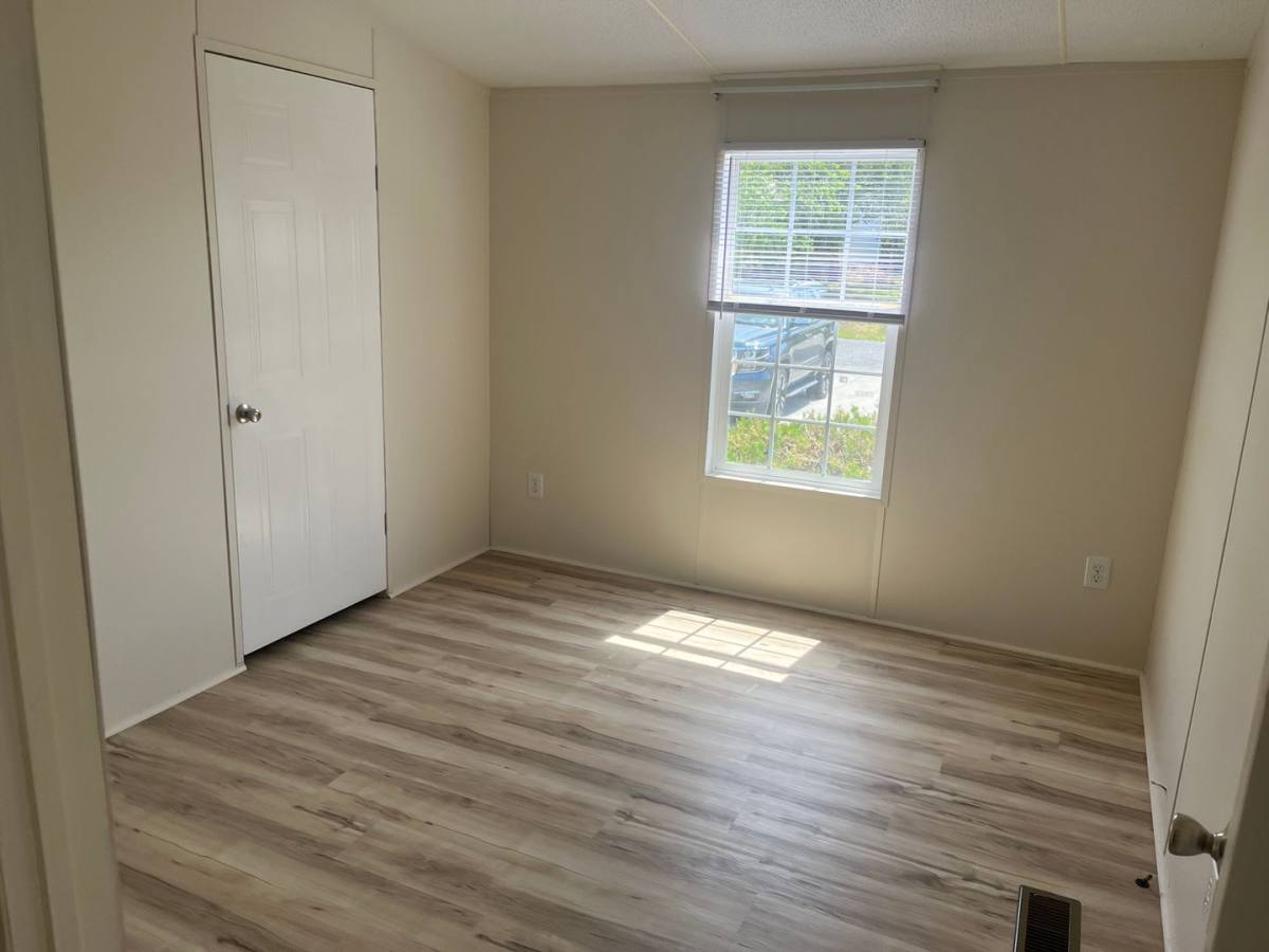 House for rent at 525 Soundside Dr, Wilmington, NC 28412