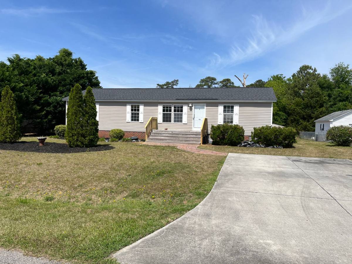 House for rent at 525 Soundside Dr, Wilmington, NC 28412