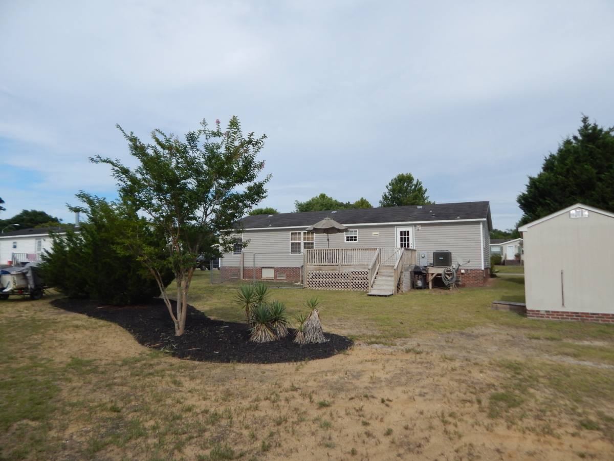 House for rent at 525 Soundside Dr, Wilmington, NC 28412
