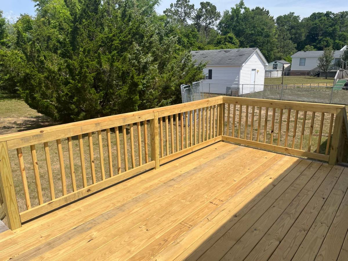 House for rent at 525 Soundside Dr, Wilmington, NC 28412
