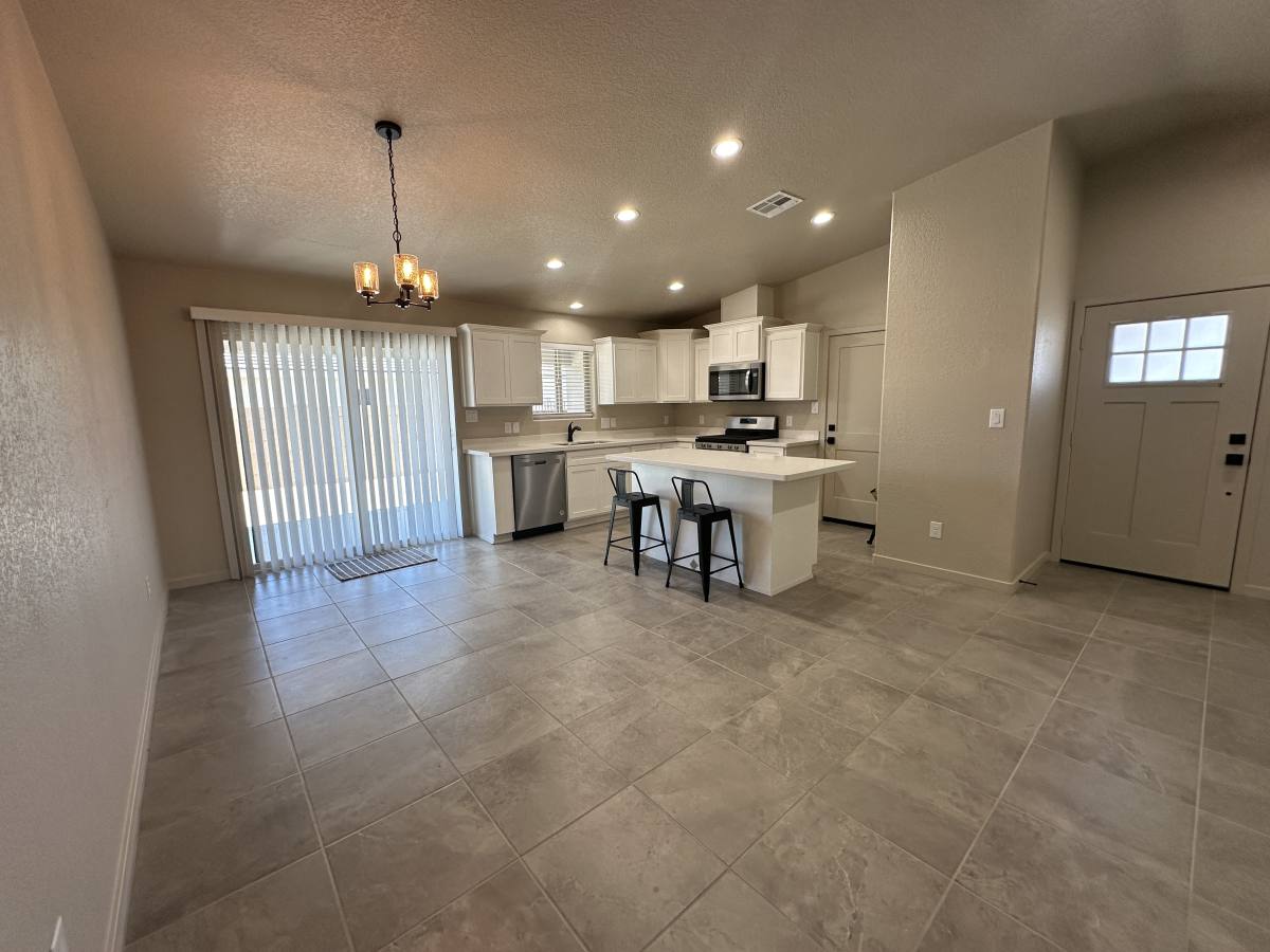 House for rent at 11623 E 33rd Way, Yuma, AZ 85367