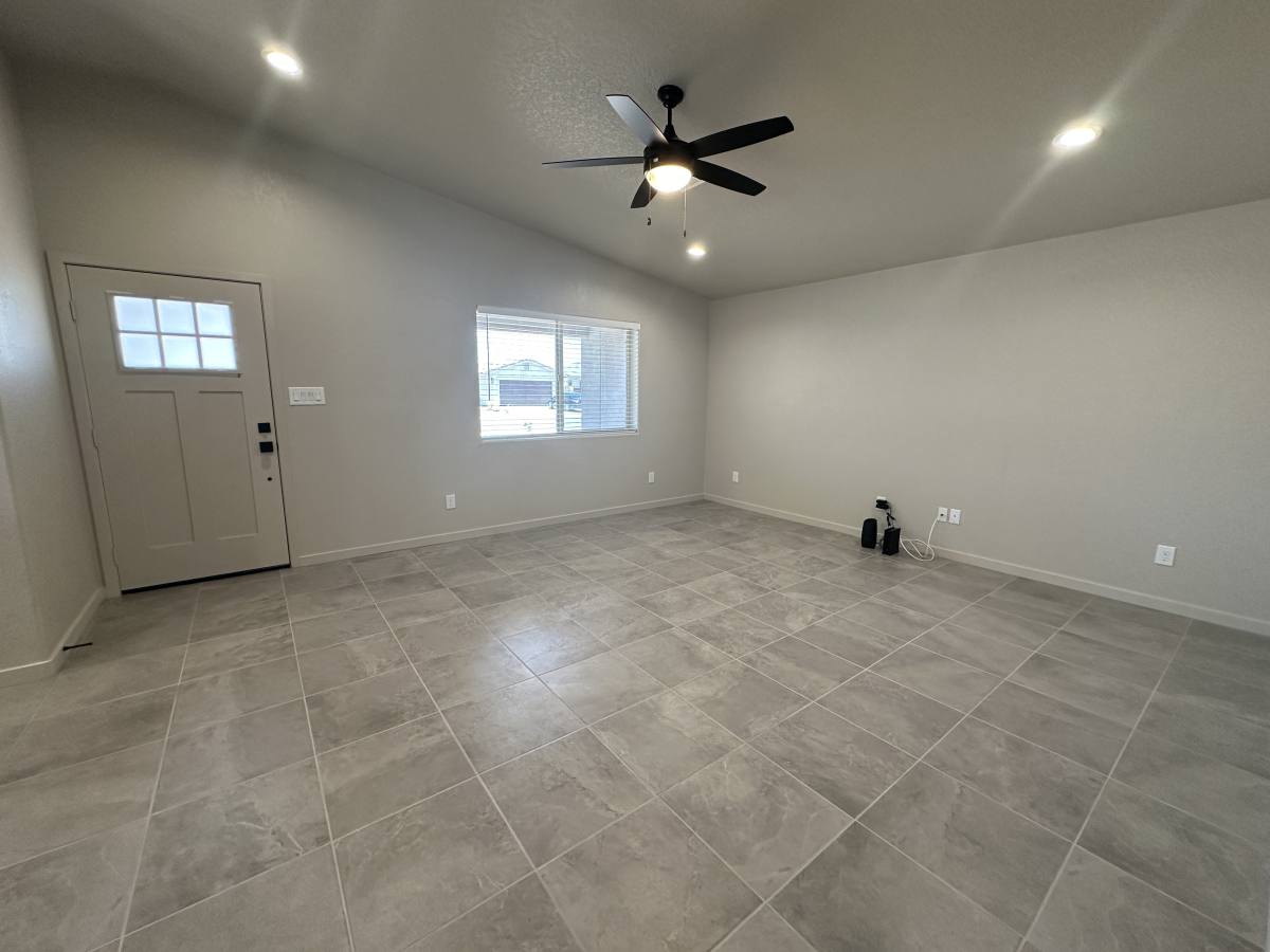 House for rent at 11623 E 33rd Way, Yuma, AZ 85367