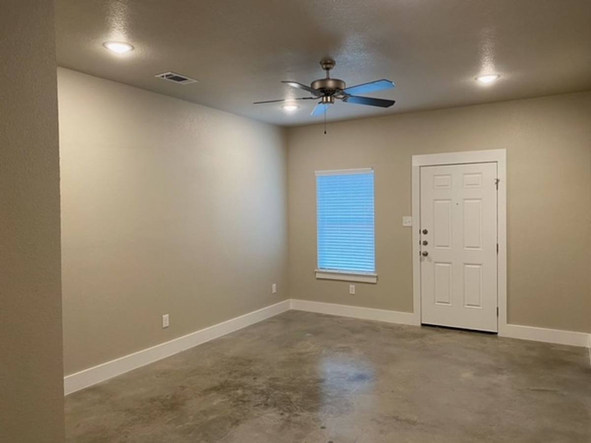 Townhouse for rent at 3200 Belmont Dr, Waco, TX 76711