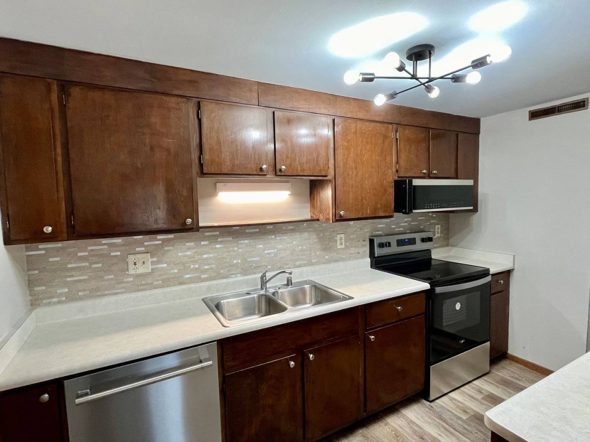 Apartment for rent at 3520 Evergreen Dr, Plover, WI 54467