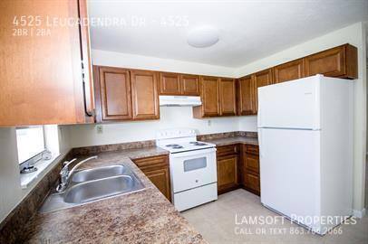 Apartment for rent at 4525 Leucadendra Dr, Sebring, FL 33872