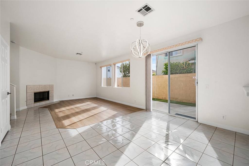 Apartment for rent at 6222 Villa Ryan Way, Buena Park, CA 90620
