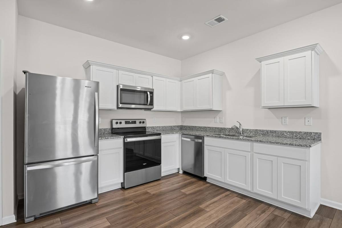 Townhouse for rent at 421 Union Station St, Cartersville, GA 30120