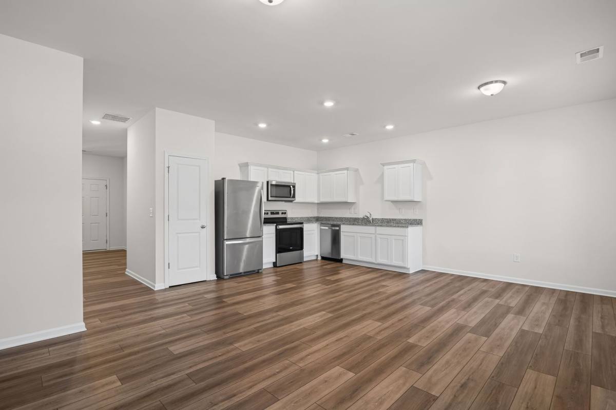 Townhouse for rent at 421 Union Station St, Cartersville, GA 30120