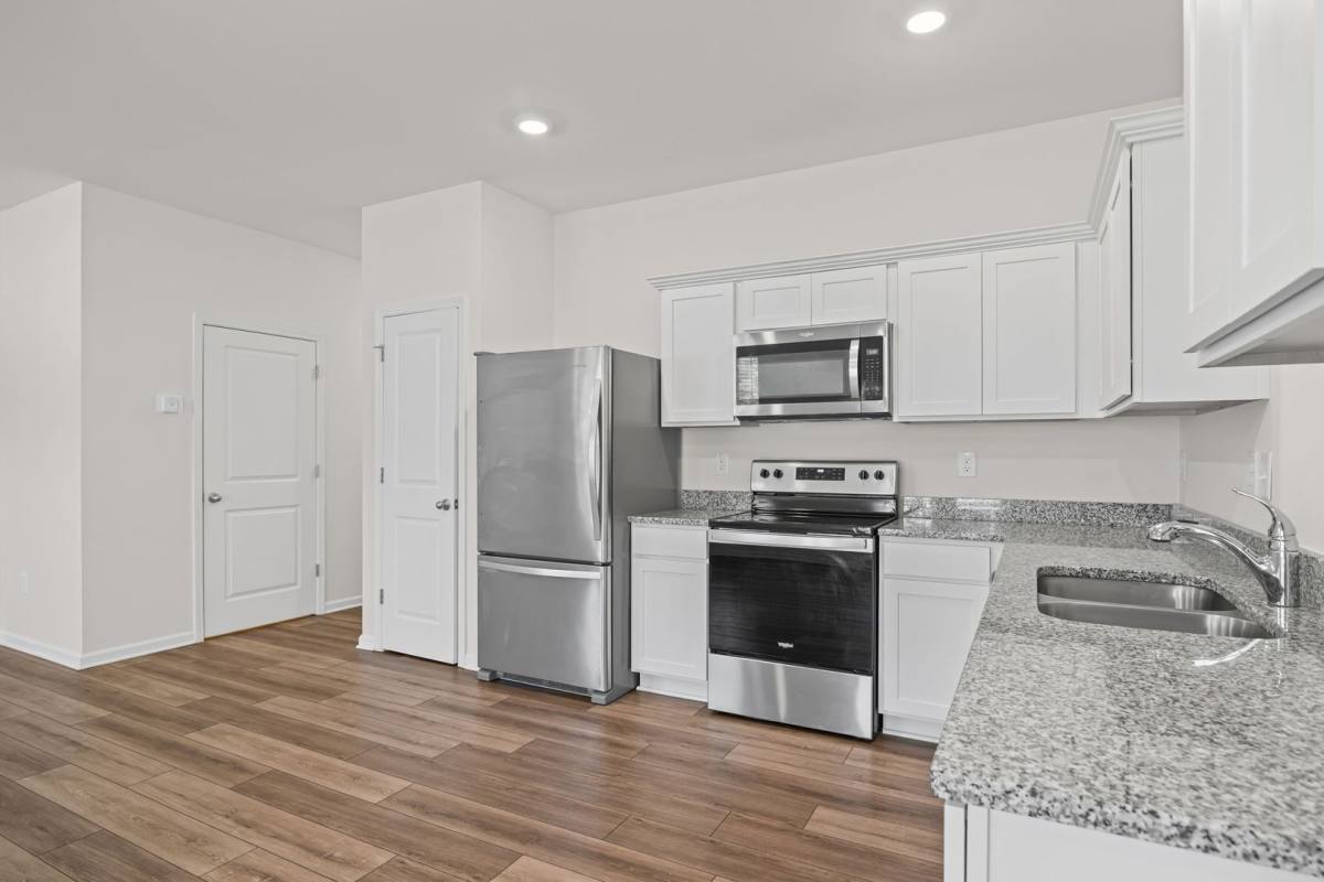 Townhouse for rent at 421 Union Station St, Cartersville, GA 30120