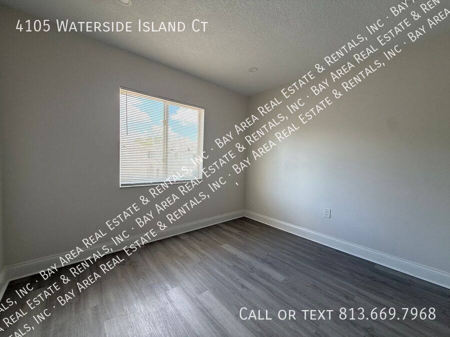 Condo for rent at 4105 Waterside Island Court, Tampa, FL 33617