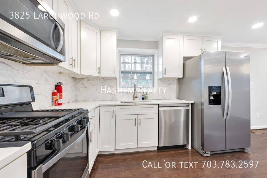 House for rent at 3825 Larchwood Rd, Falls Church, VA 22041