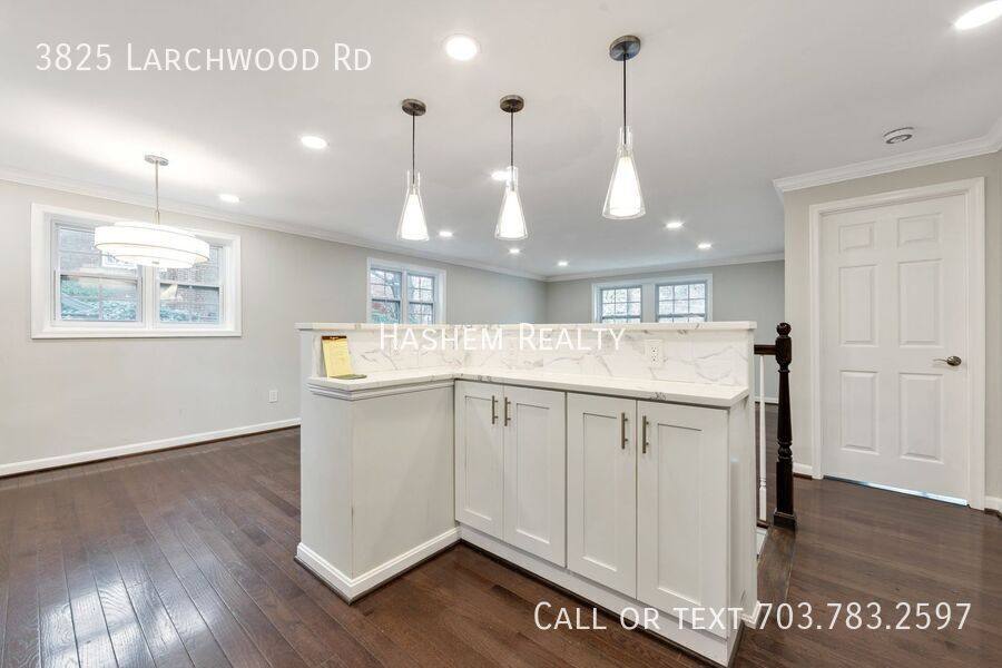 House for rent at 3825 Larchwood Rd, Falls Church, VA 22041