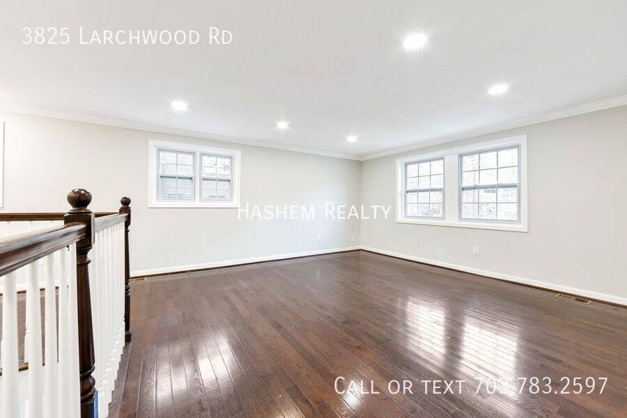 House for rent at 3825 Larchwood Rd, Falls Church, VA 22041