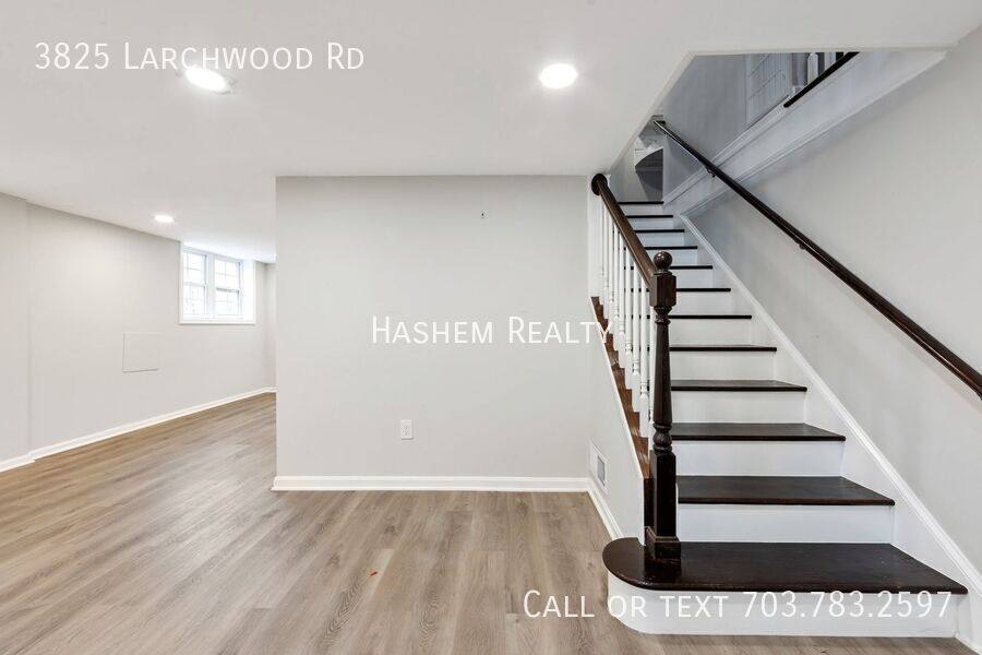 House for rent at 3825 Larchwood Rd, Falls Church, VA 22041