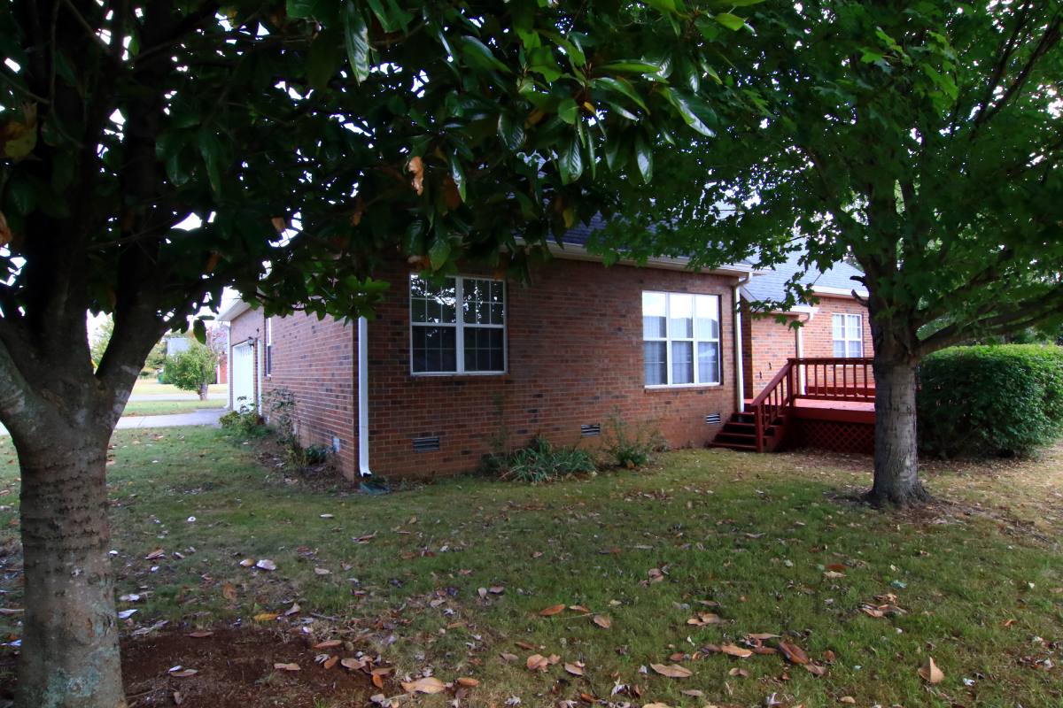 House for rent at 2123 Moonlite Court, Murfreesboro, TN 37128