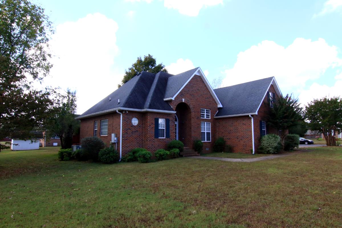 House for rent at 2123 Moonlite Court, Murfreesboro, TN 37128