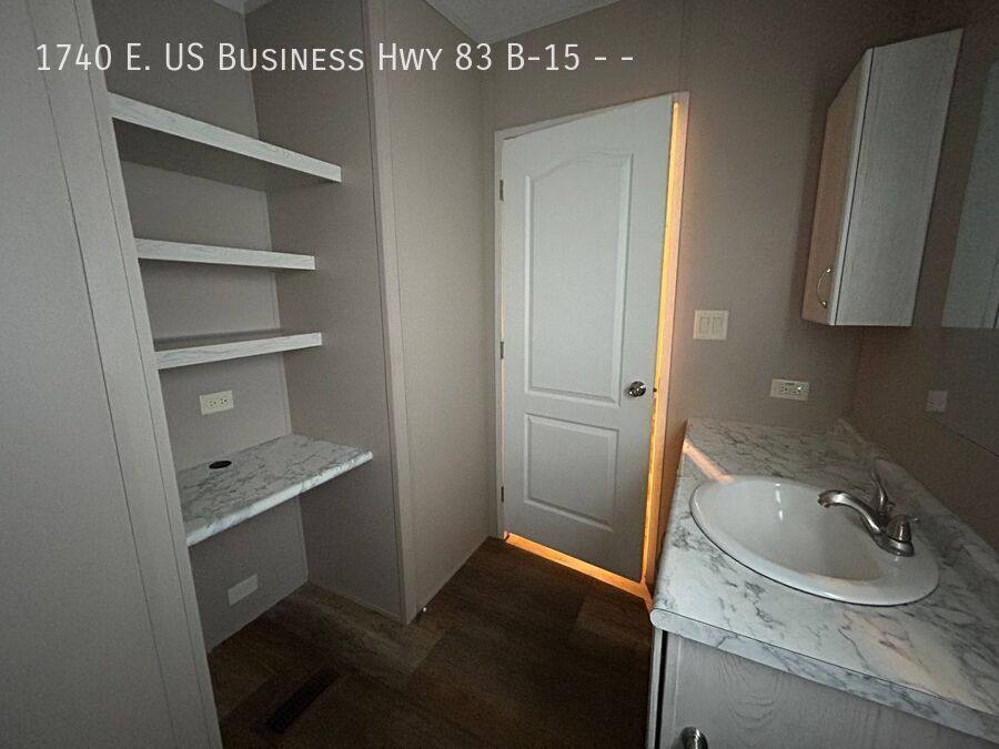 House for rent at 1740 E US-Business Highway 83 B-15, Mission, TX 78572