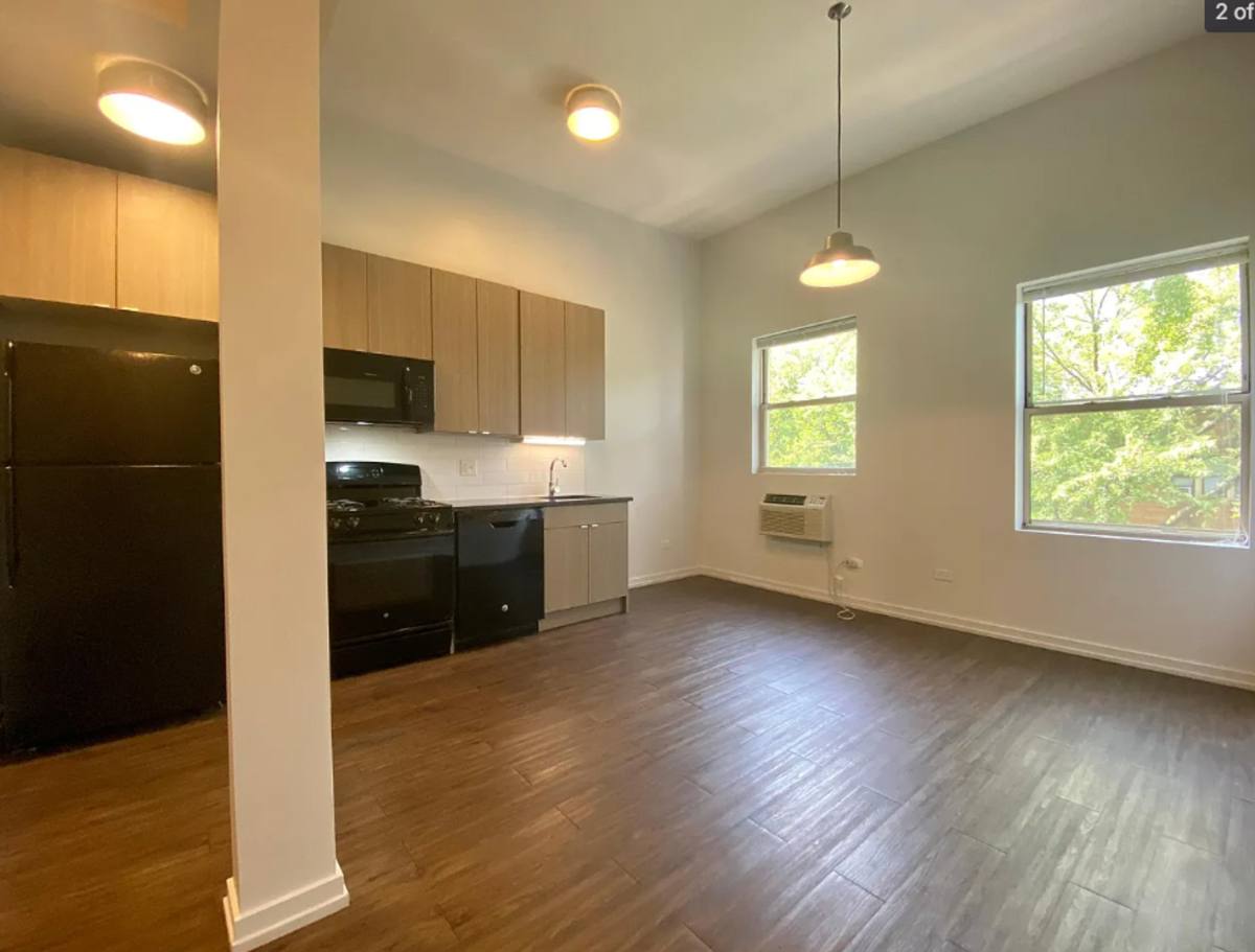 Apartment for rent at 5051 N Kenmore Ave #401, Chicago, IL 60640