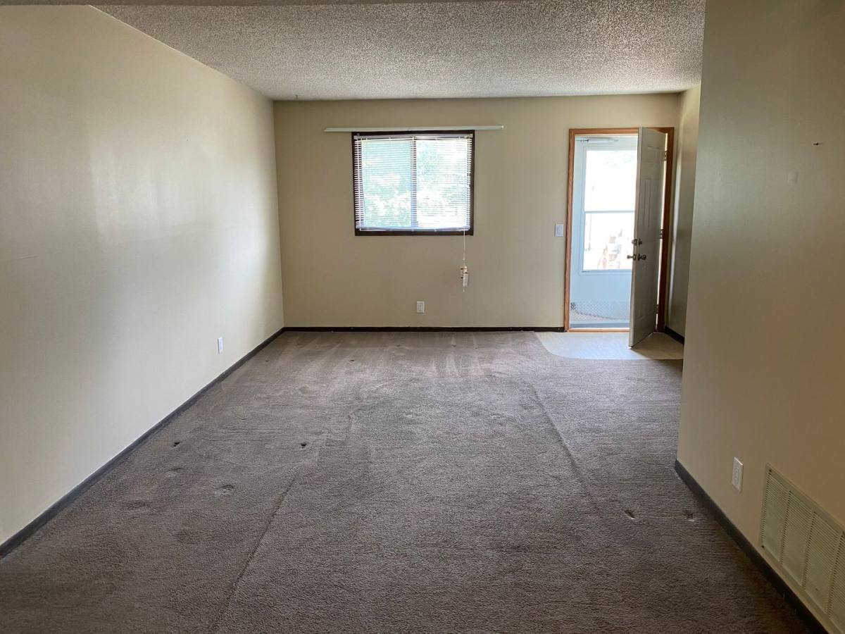 Apartment for rent at 317 N Bridge Lane, Walcott, IA 52773