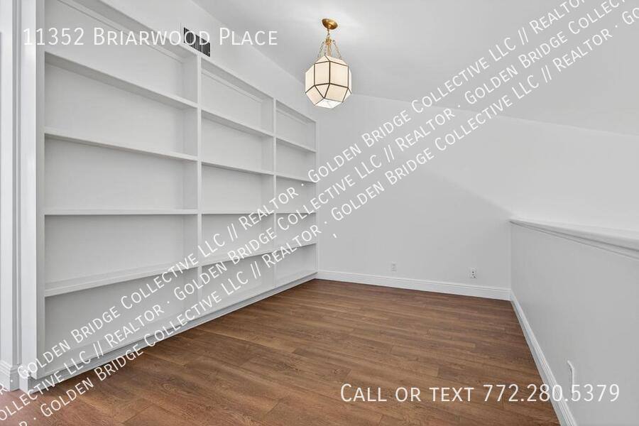 Apartment for rent at 11352 Briarwood Place, North Palm Beach, FL 33408