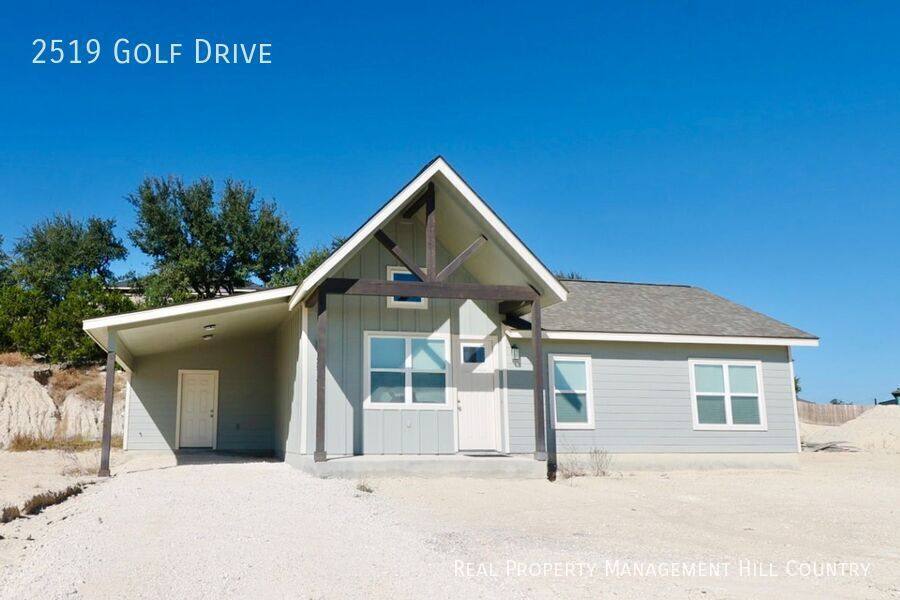 House for rent at 2519 Golf Dr, Spring Branch, TX 78070