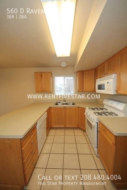 Townhouse for rent at 560 D Raven Way, Pocatello, ID 83202