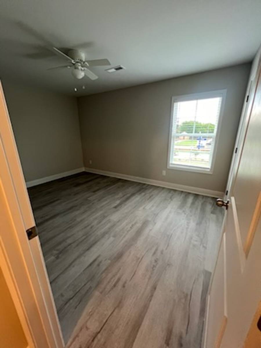 Townhouse for rent at 205 E Broad St, Darlington, SC 29532