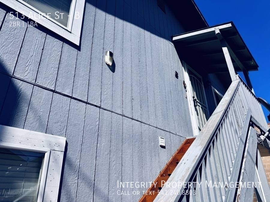 Apartment for rent at 513 Alice St #B, Medford, OR 97501