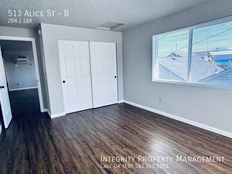 Apartment for rent at 513 Alice St #B, Medford, OR 97501