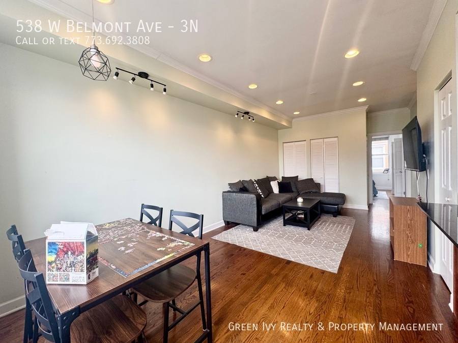 Condo for rent at 538 W Belmont Ave #3N, Chicago, IL 60657