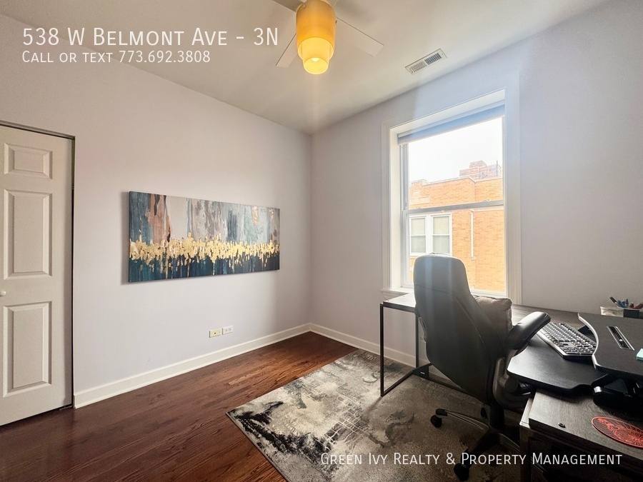 Condo for rent at 538 W Belmont Ave #3N, Chicago, IL 60657