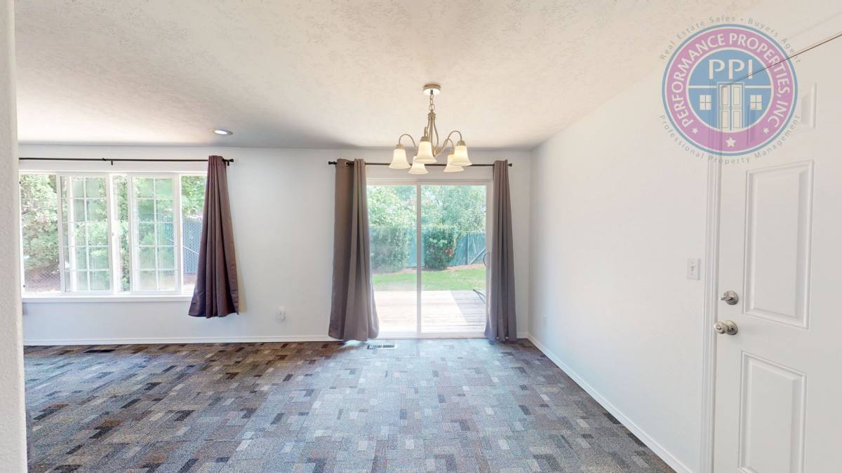 House for rent at 18230 Seaman St, Sandy, OR 97055