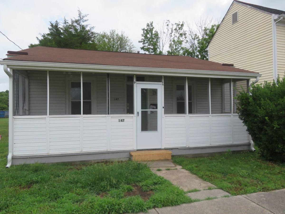 House for rent at 147 Witten St, Petersburg, VA 23803