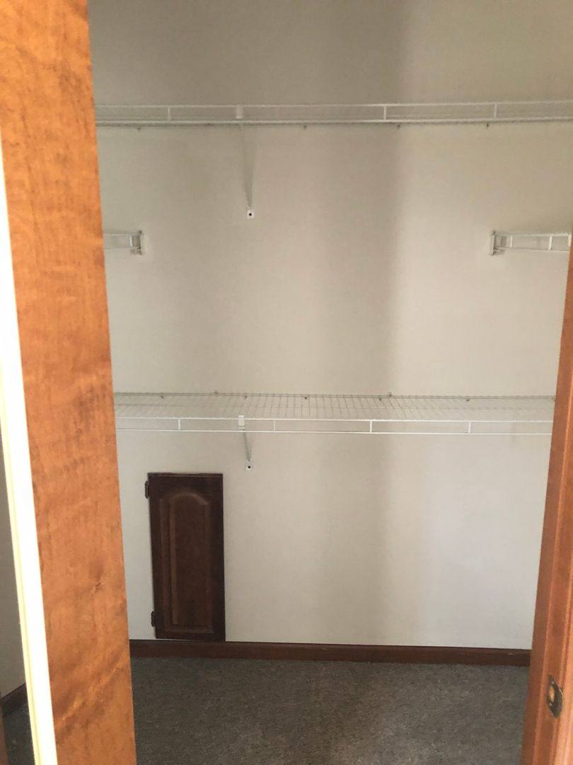 Apartment for rent at 141 143 Southpark, Wadsworth, OH 44281