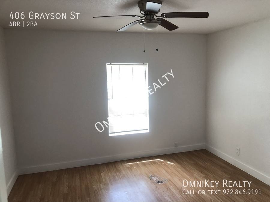House for rent at 406 Grayson St, Leonard, TX 75452