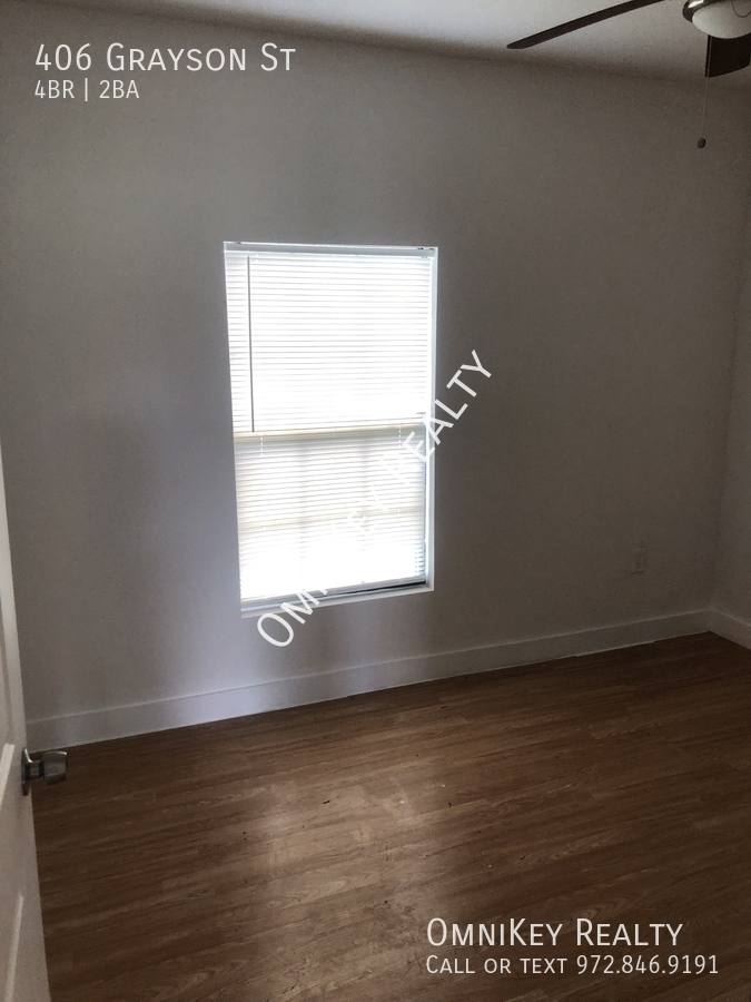 House for rent at 406 Grayson St, Leonard, TX 75452