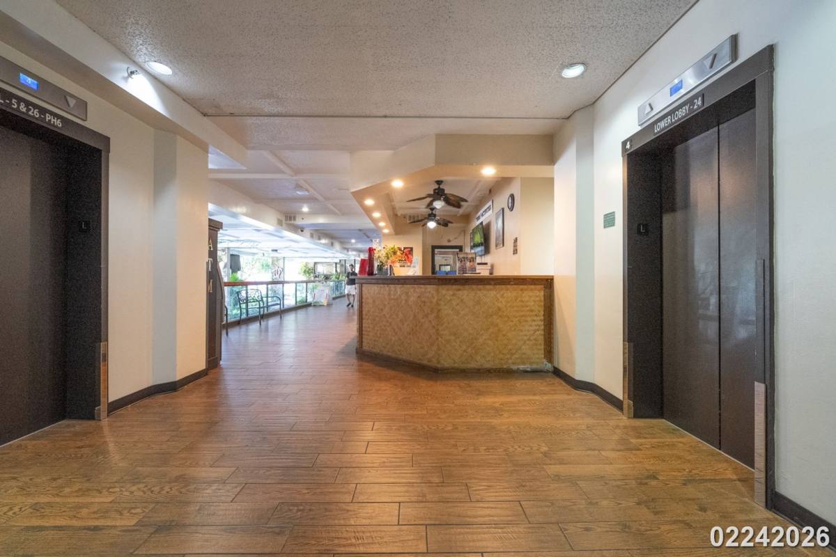 Condo for rent at 444 Niu St, Honolulu, HI 96815